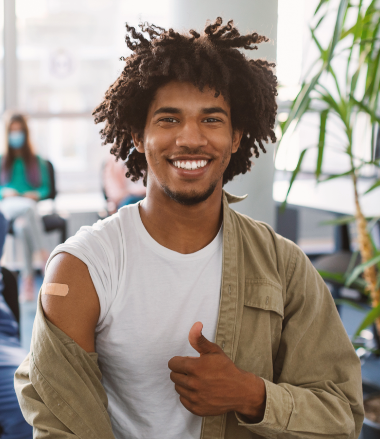 Student gets MenB vaccine